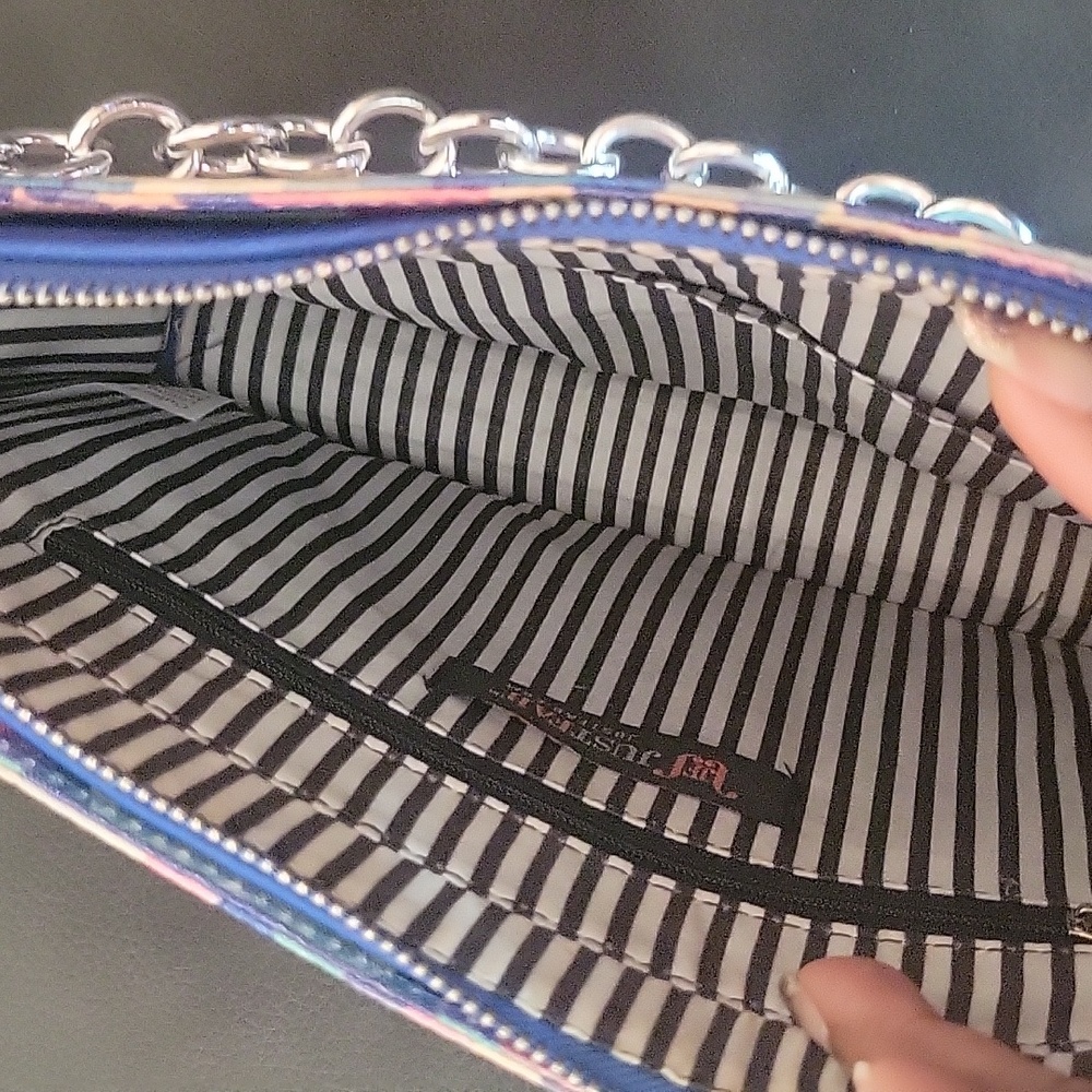Large Envelope Clutch - Picture 3 of 6